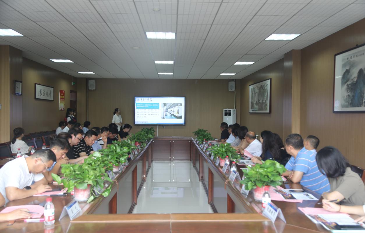 威尼斯城vnsc与青岛自贸片区成功举办企业实习就业供需对接会 威尼斯城vnsc与青岛自贸片区成功举办企业实习就业供需对接会