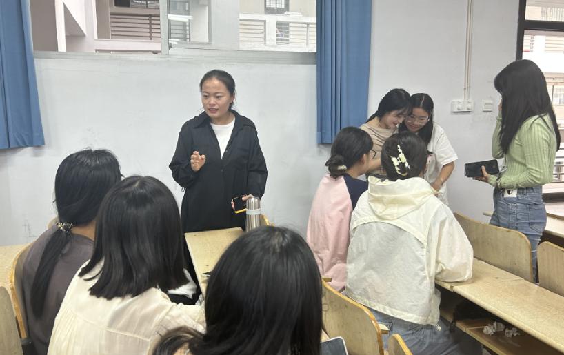 基础教育学院举办汉语言文学专业2024硕士研究生考试指导讲座 基础教育学院举办汉语言文学专业2024硕士研究生考试指导讲座