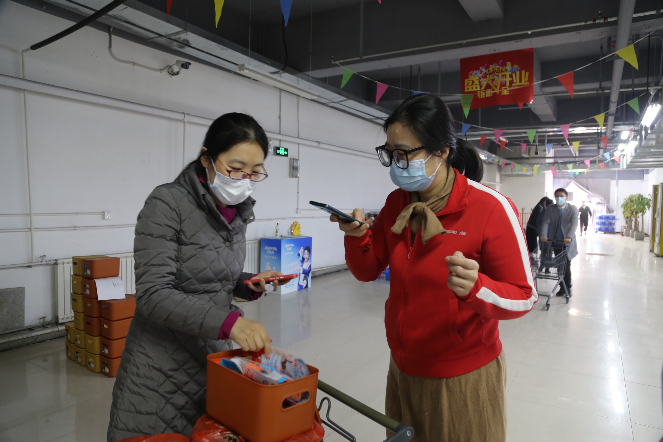 我校举行丰富多彩的活动庆祝“三八”国际劳动妇女节 我校举行丰富多彩的活动庆祝“三八”国际劳动妇女节