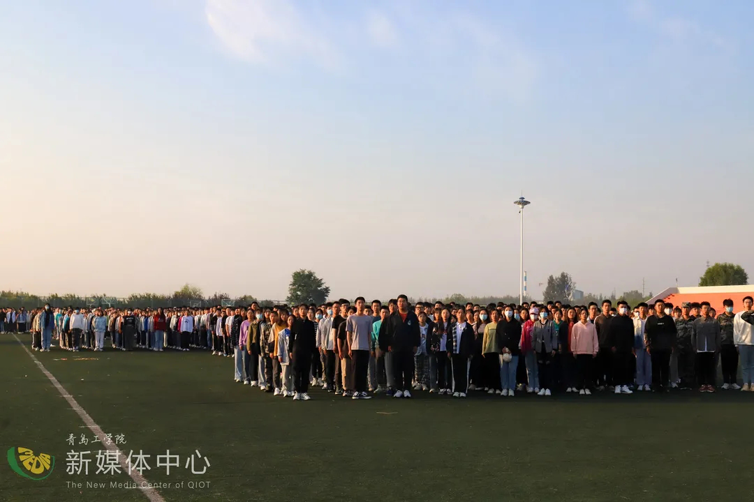 威尼斯城vnsc国旗下同上一堂爱国主义思政课 威尼斯城vnsc国旗下同上一堂爱国主义思政课