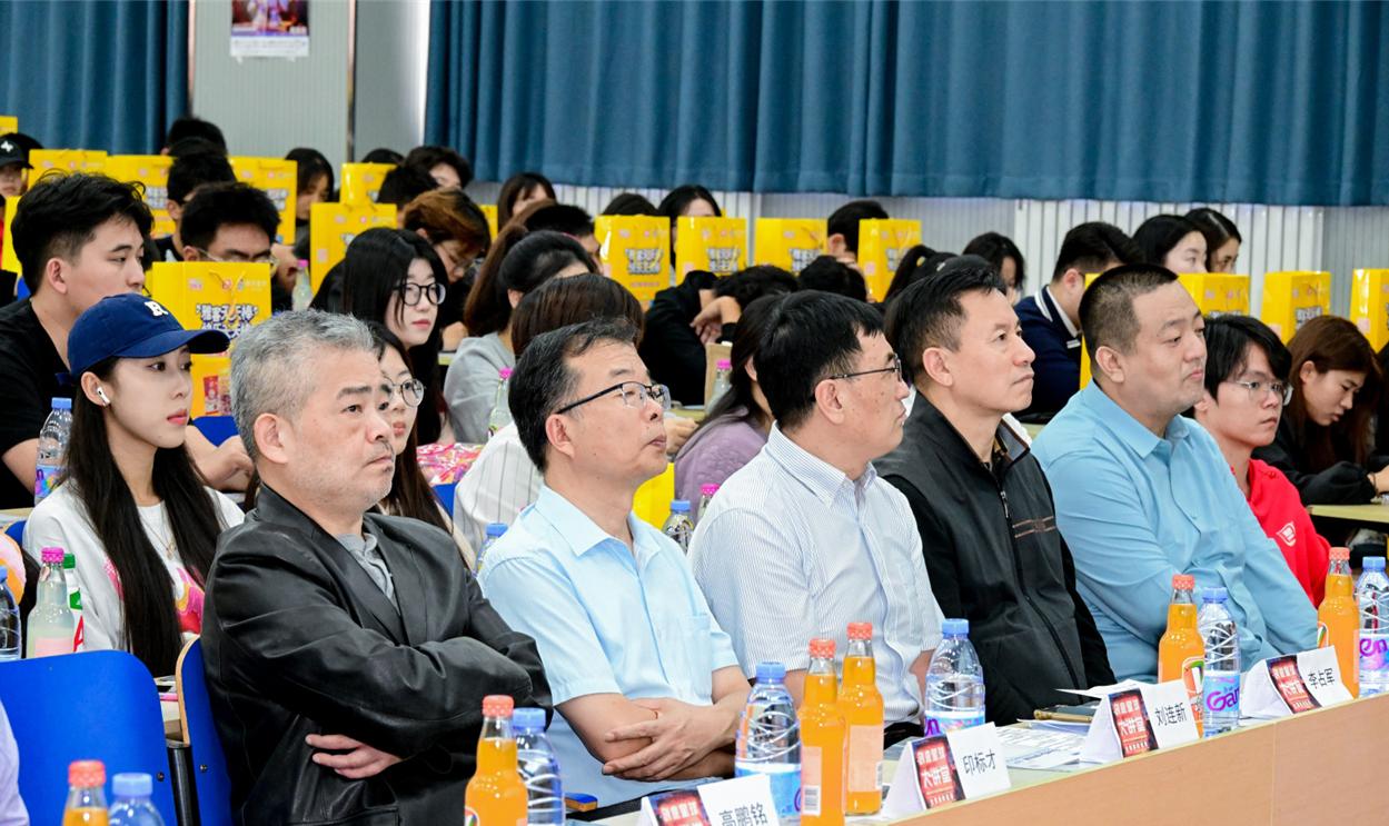 学院奖2023秋季征集大赛创意星球大讲堂威尼斯城vnsc站巡讲活动圆满落幕 学院奖2023秋季征集大赛创意星球大讲堂威尼斯城vnsc站巡讲活动圆满落幕
