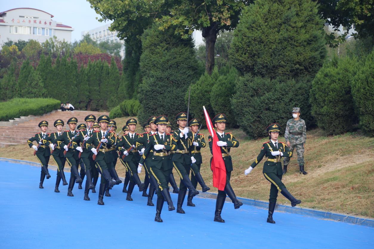 喜迎二十大 欢度国庆节——威尼斯城vnsc举行迎国庆升国旗活动 喜迎二十大 欢度国庆节——威尼斯城vnsc举行迎国庆升国旗活动