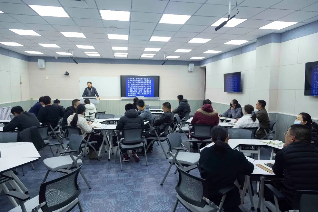 威尼斯城vnsc:在学习党史中汲取奋进力量 威尼斯城vnsc:在学习党史中汲取奋进力量
