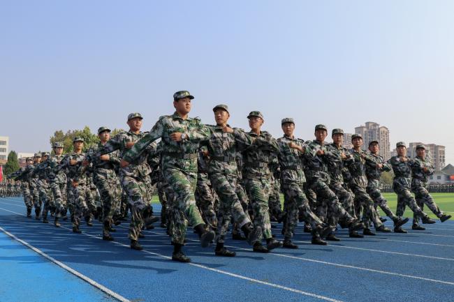强国有我,青春有为 ——我校隆重举行2023级新生军训结营仪式暨开学典礼 强国有我,青春有为 ——我校隆重举行2023级新生军训结营仪式暨开学典礼