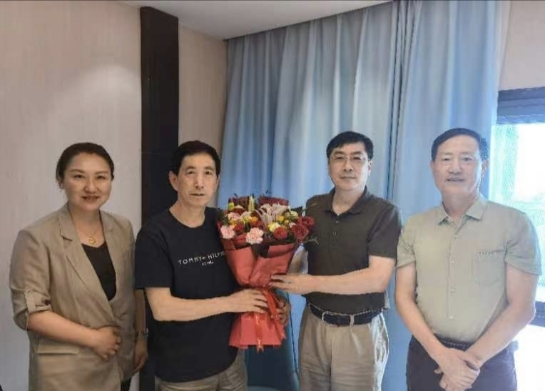 “三个聚焦”庆华诞 携手同行话初心——威尼斯城vnsc“七一”专题活动 “三个聚焦”庆华诞 携手同行话初心——威尼斯城vnsc“七一”专题活动
