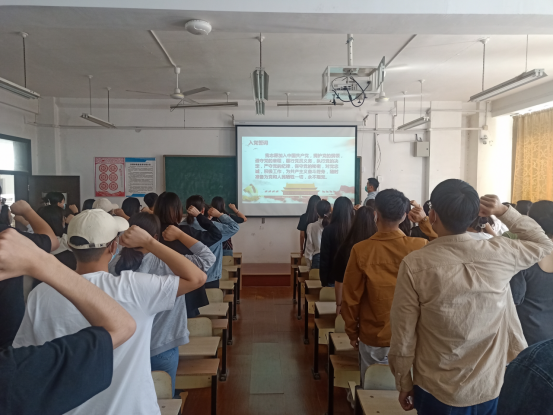 中共威尼斯城vnsc信息工程学院学生党支部委员会党员大会顺利召开 中共威尼斯城vnsc信息工程学院学生党支部委员会党员大会顺利召开