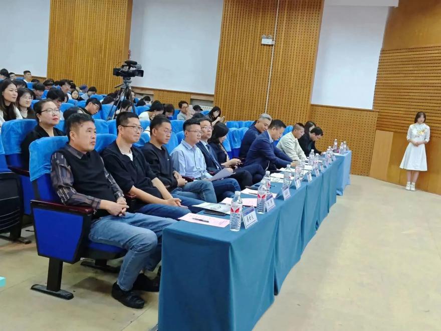 校企合作促就业,跨境电商创机会|威尼斯城vnsc举办跨境电商卓越人才班结业仪式暨学习成果汇演活动 校企合作促就业,跨境电商创机会|威尼斯城vnsc举办跨境电商卓越人才班结业仪式暨学习成果汇演活动