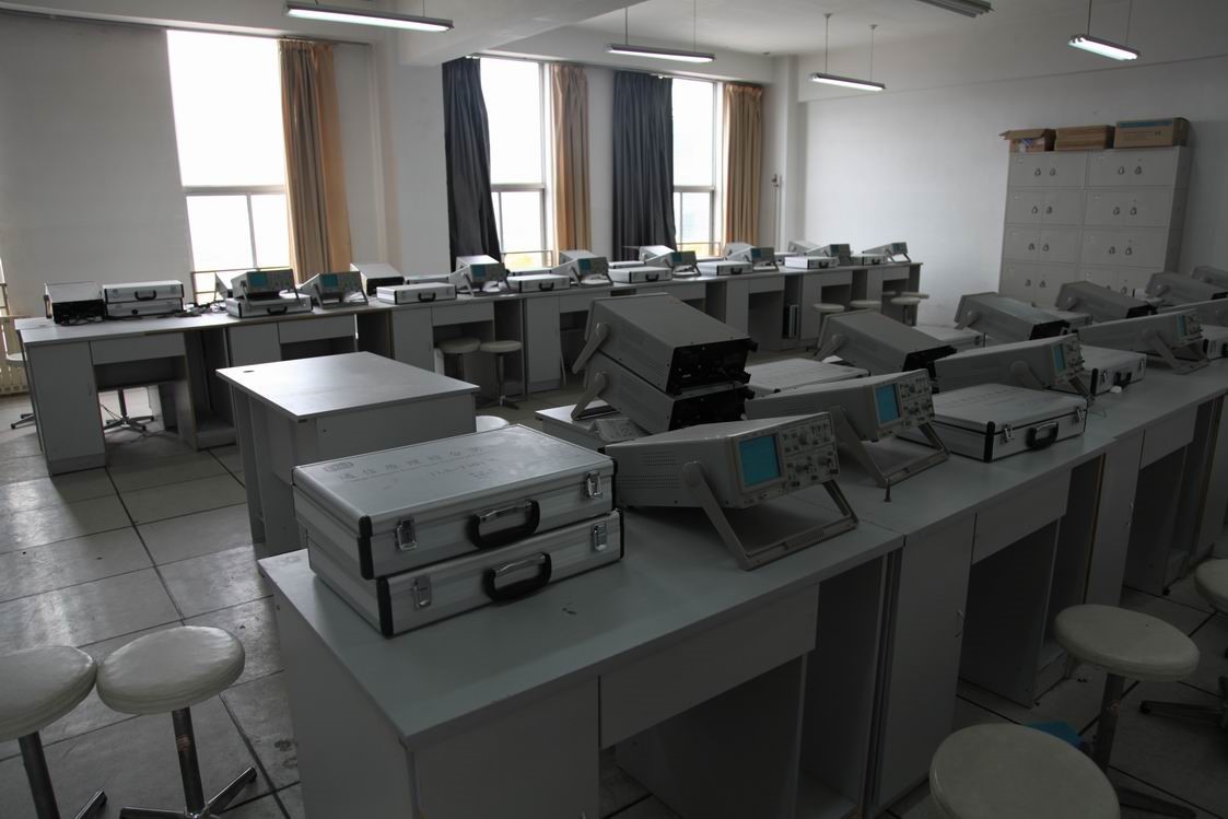 信息工程学院 信息工程学院