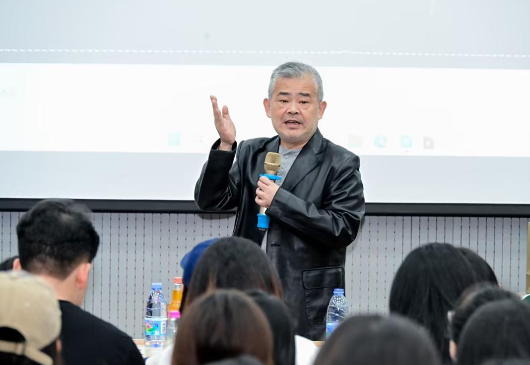 学院奖2023秋季征集大赛创意星球大讲堂威尼斯城vnsc站巡讲活动圆满落幕 学院奖2023秋季征集大赛创意星球大讲堂威尼斯城vnsc站巡讲活动圆满落幕