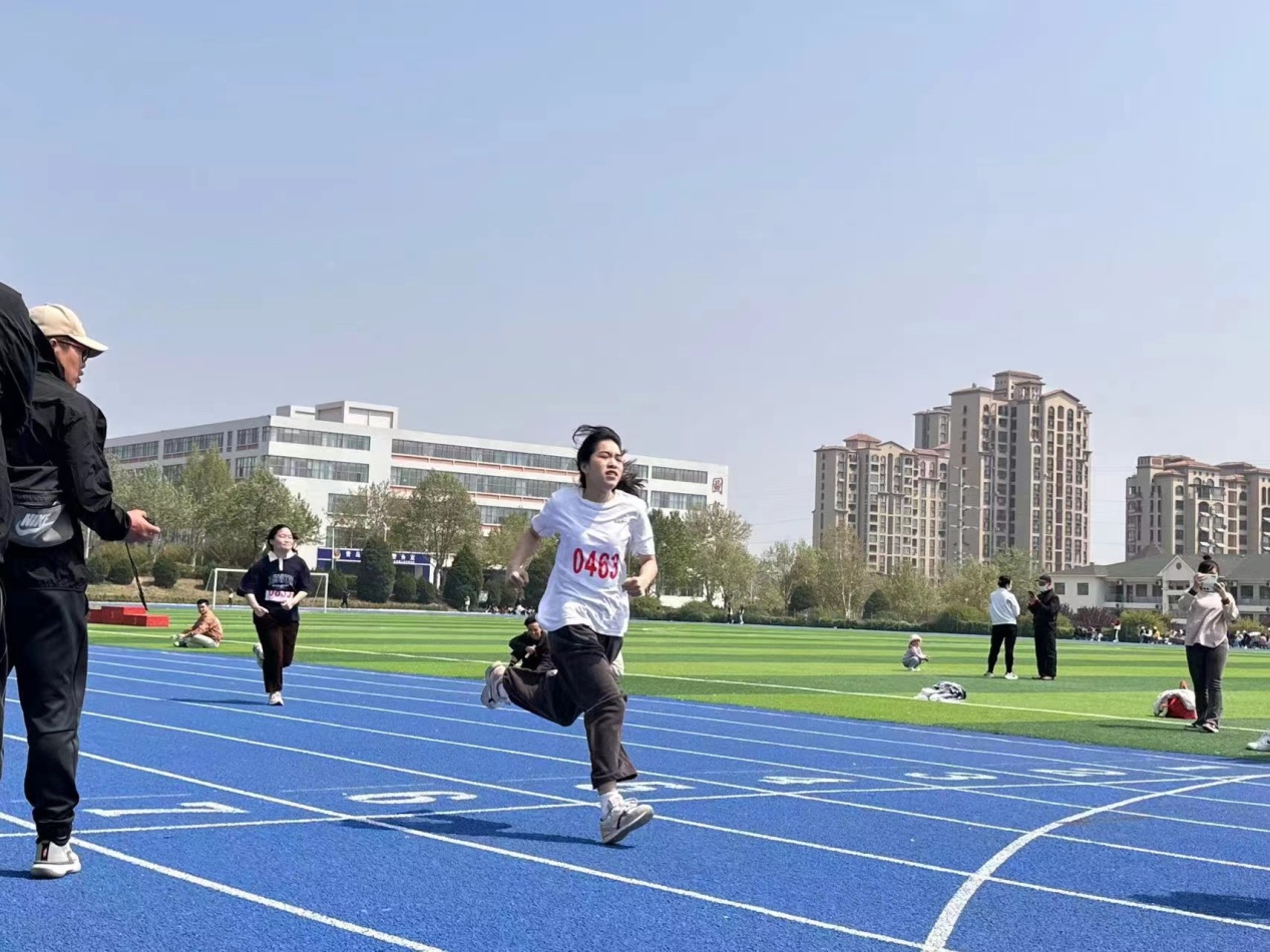 年负壮气,奋烈自有“食”——食品工程学院师生积极参加校2023年春季田径运动会 年负壮气,奋烈自有“食”——食品工程学院师生积极参加校2023年春季田径运动会