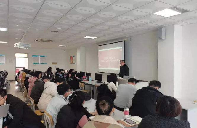 信息工程学院组织召开学习贯彻十九届六中全会精神专题会 信息工程学院组织召开学习贯彻十九届六中全会精神专题会