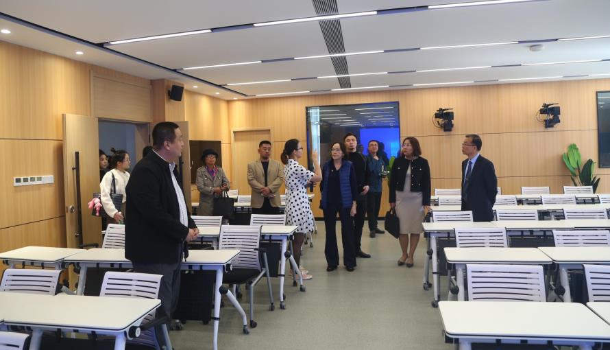 我校国际合作开启新篇章——蒙古CITI大学及ECL学院代表团来校交流访问 我校国际合作开启新篇章——蒙古CITI大学及ECL学院代表团来校交流访问