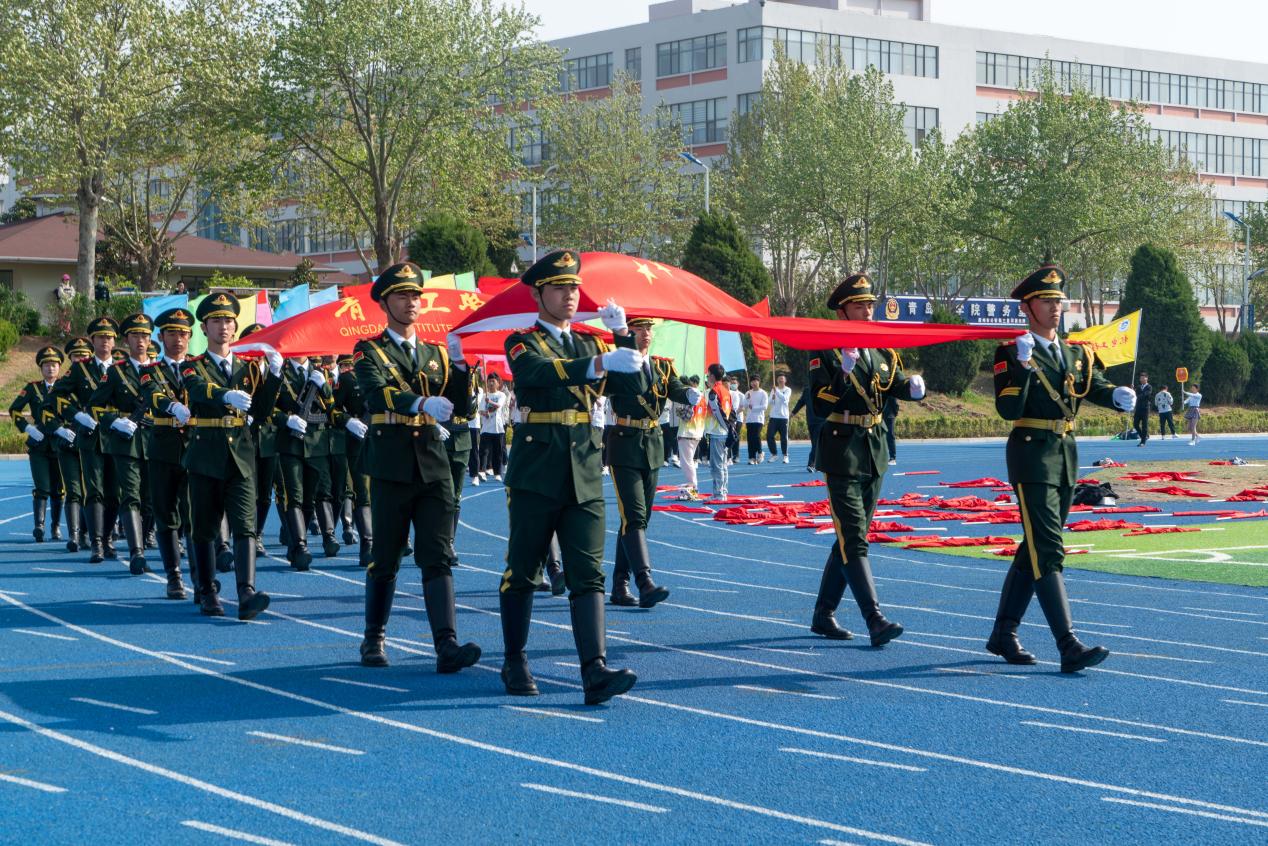 迈步赛场,青春飞扬——威尼斯城vnsc举办2023年春季田径运动会 迈步赛场,青春飞扬——威尼斯城vnsc举办2023年春季田径运动会