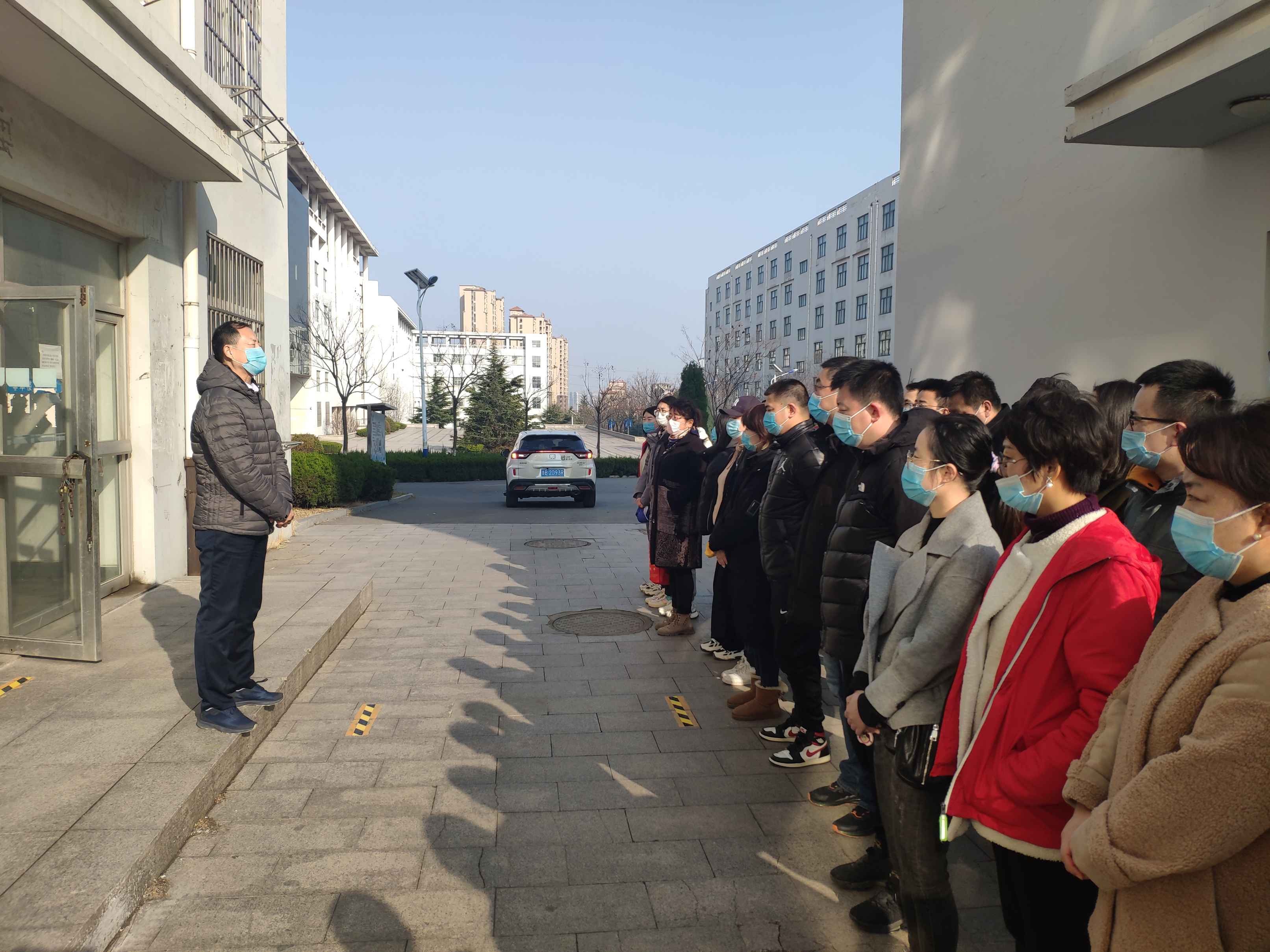 威尼斯城vnsc学生处组织全体学生工作人员开展疫情防控应急演练 威尼斯城vnsc学生处组织全体学生工作人员开展疫情防控应急演练